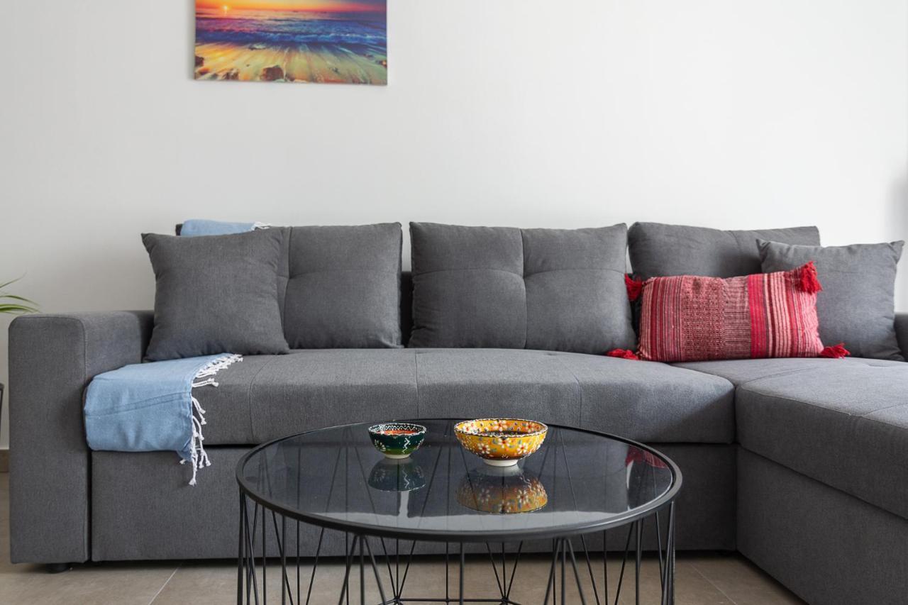 Renovated Apartment Next To Panathenaic Stadium Atenas Exterior foto