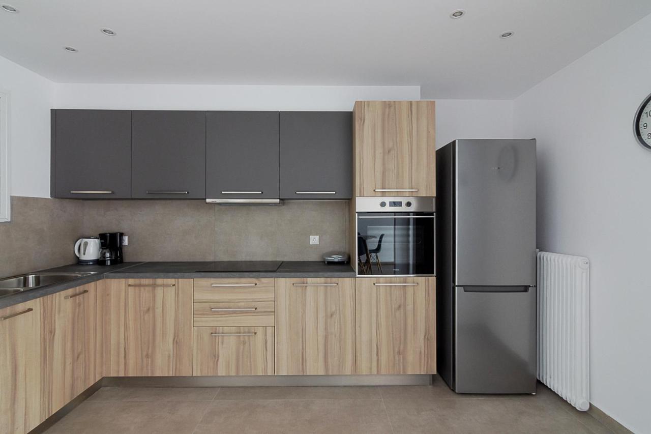 Renovated Apartment Next To Panathenaic Stadium Atenas Exterior foto